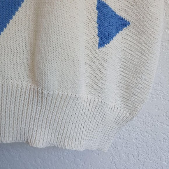 Vintage Mervyn's Triangles Soft Knit Sweater Vest Top LARGE V-Neck Academia - Picture 5 of 7
